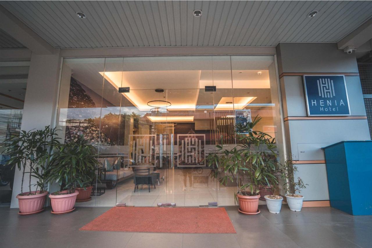 Henia Hotel Dumaguete City Exterior photo